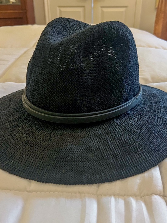 Phase 3 Accessories - Phase 3 Classic Black Knit Fedora with Band